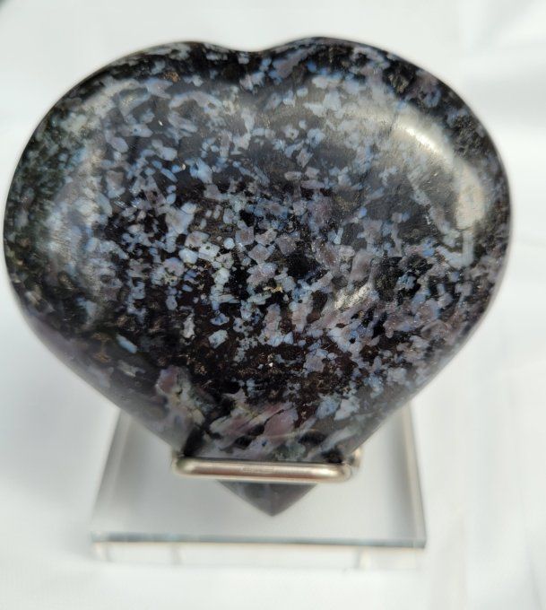 Coeur en Gabbro 134 grammes Largeur 68mm