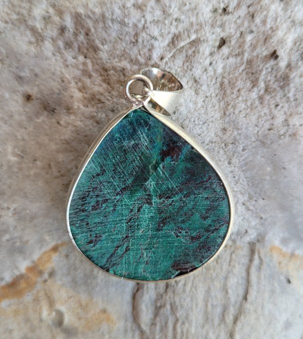 Pendentif Chrysocolle cerclé