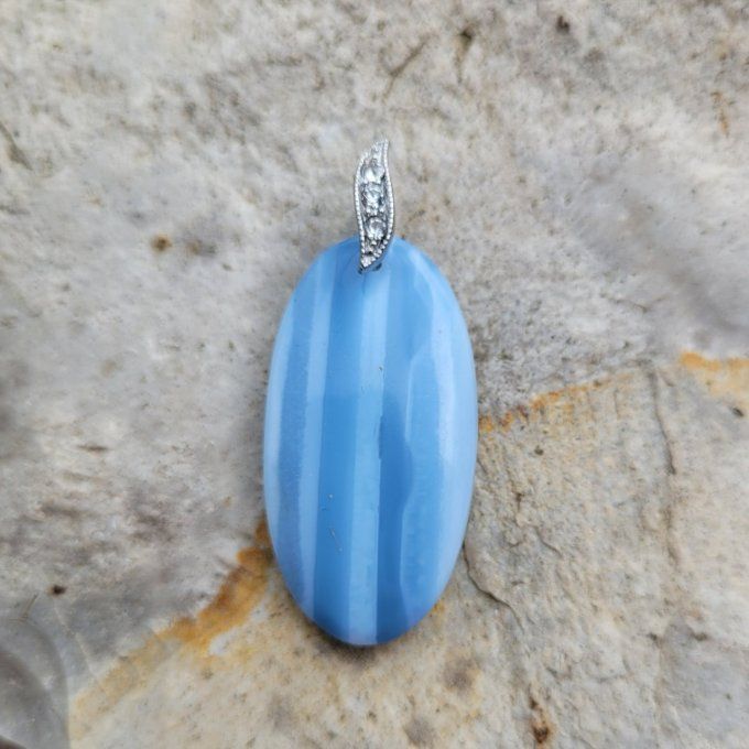 pendentif-opale-bleue