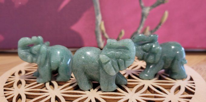 elephant-aventurine-verte