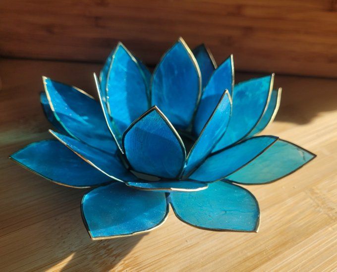 bougeoir-lotus-bleu