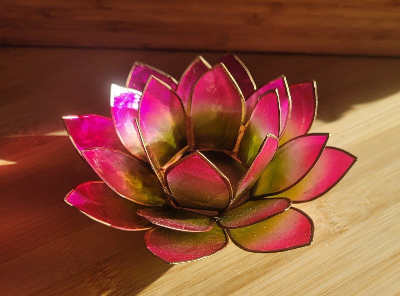 Bougeoir lotus en coquillage rose et vert 4eme chakra: cœur 