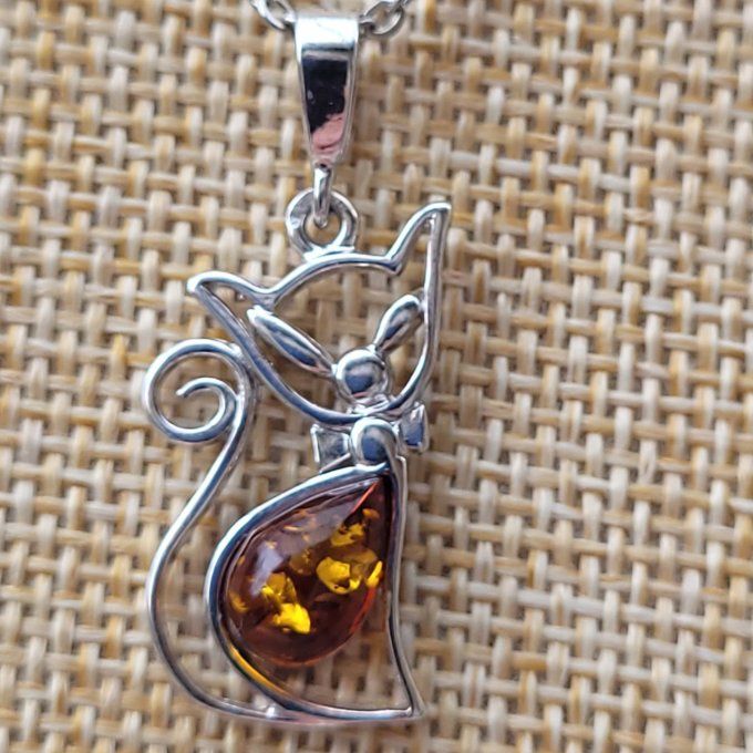 Pendentif chat en argent et Ambre cognac