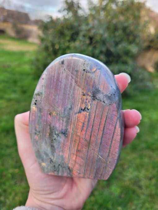 Labradorite forme libre 575 grammes