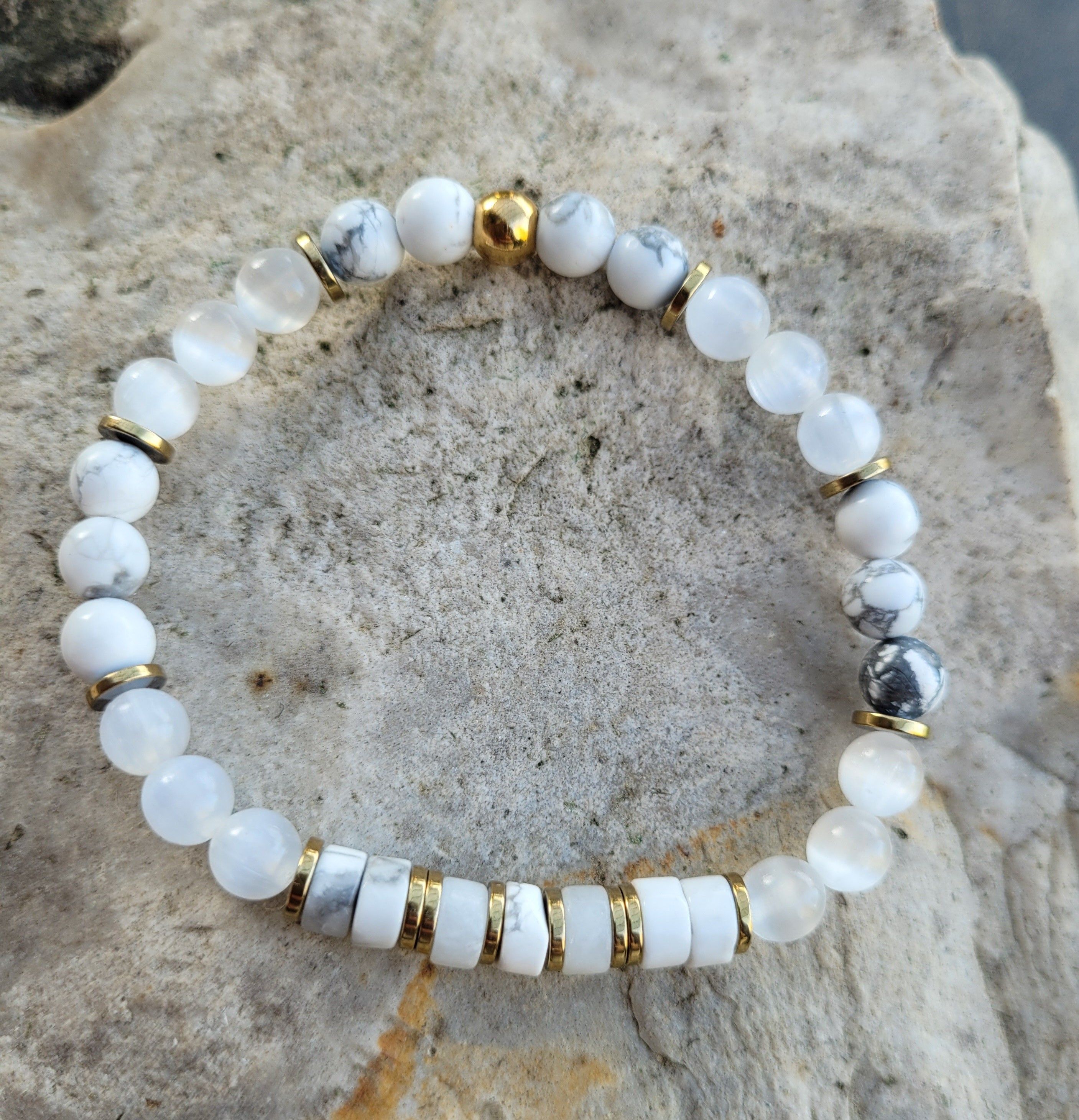 Howlite et Selenite